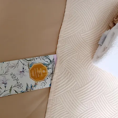 Floki In The Center Апартаменты *