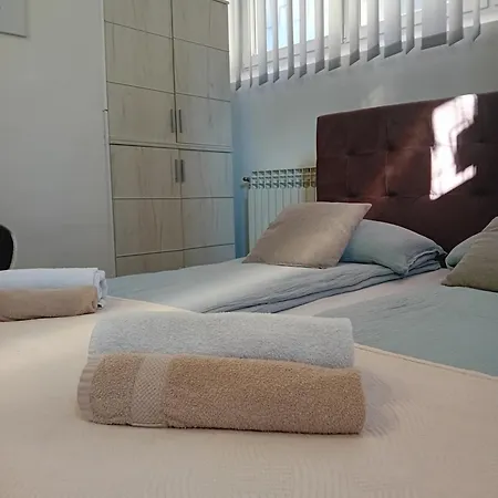 Floki In The Center *